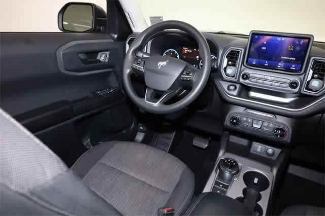Thumbnail: 2021 Ford Bronco Sport - 16