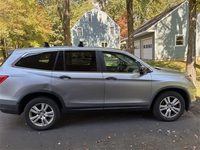 Thumbnail: 2016 Honda Pilot - 6