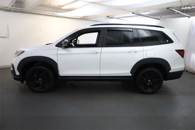 Thumbnail: 2022 Honda Pilot - 3