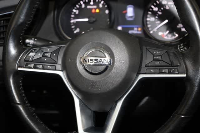 Thumbnail: 2018 Nissan Rogue - 34