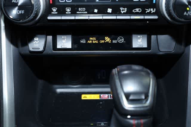 Thumbnail: 2023 Toyota RAV4 - 26