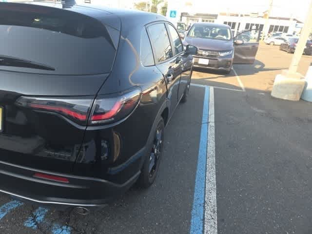 Thumbnail: 2024 Honda HR-V - 10