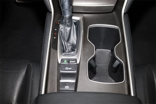 Thumbnail: 2022 Honda Accord - 32