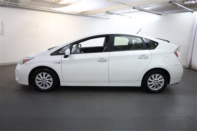 Thumbnail: 2013 Toyota Prius - 3
