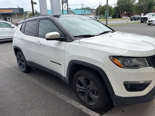Thumbnail: 2019 Jeep Compass - 16