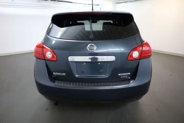 Thumbnail: 2013 Nissan Rogue - 6