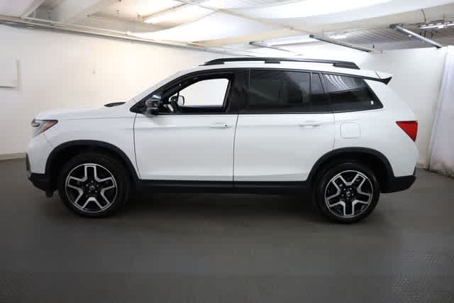 Thumbnail: 2023 Honda Passport - 3