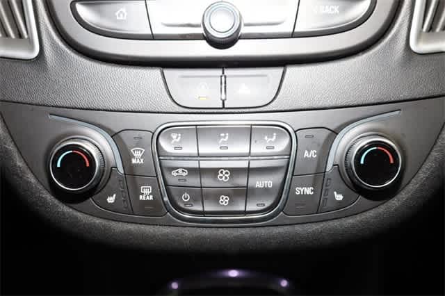 Thumbnail: 2024 Chevrolet Malibu - 30