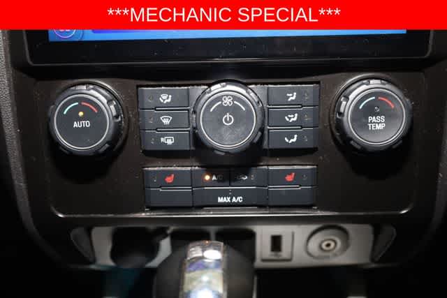 Thumbnail: 2009 Mercury Mariner - 26
