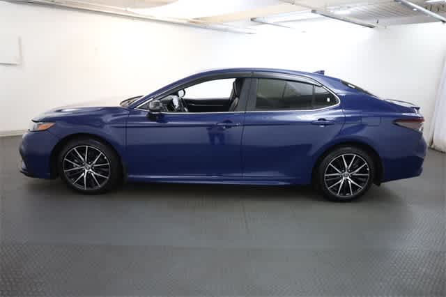 Thumbnail: 2024 Toyota Camry - 3