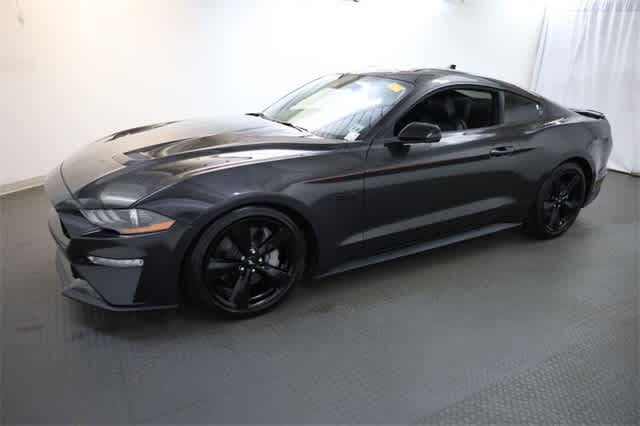Thumbnail: 2022 Ford Mustang - 2