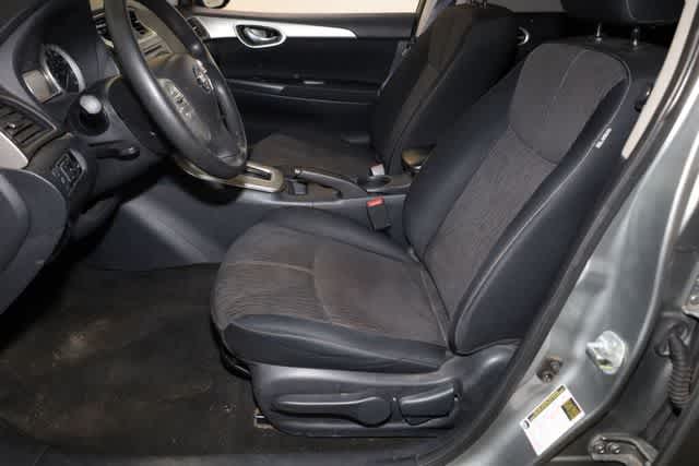 Thumbnail: 2014 Nissan Sentra - 15