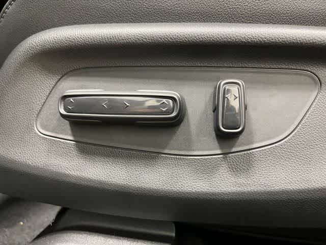 Thumbnail: 2026 Honda HR-V - 14