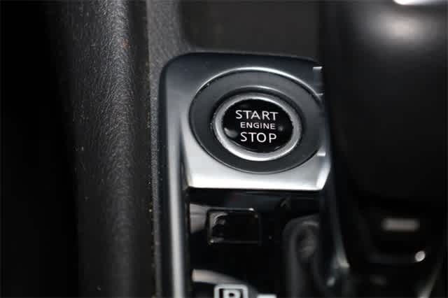 Thumbnail: 2020 Nissan Sentra - 30