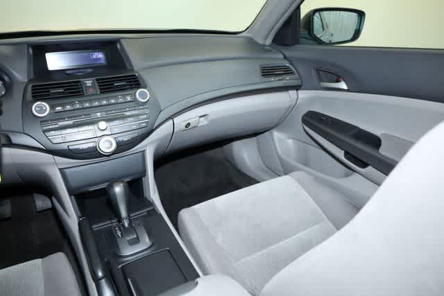 Thumbnail: 2009 Honda Accord - 21