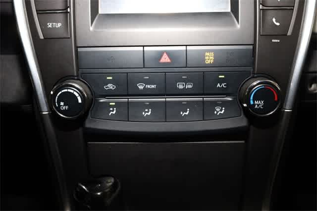 Thumbnail: 2016 Toyota Camry - 28