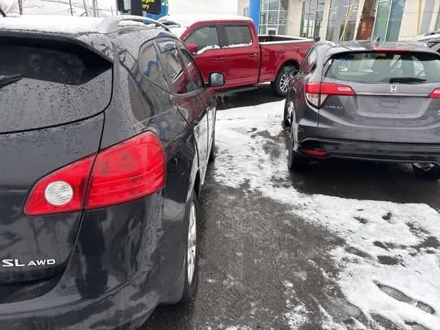 Thumbnail: 2013 Nissan Rogue - 8