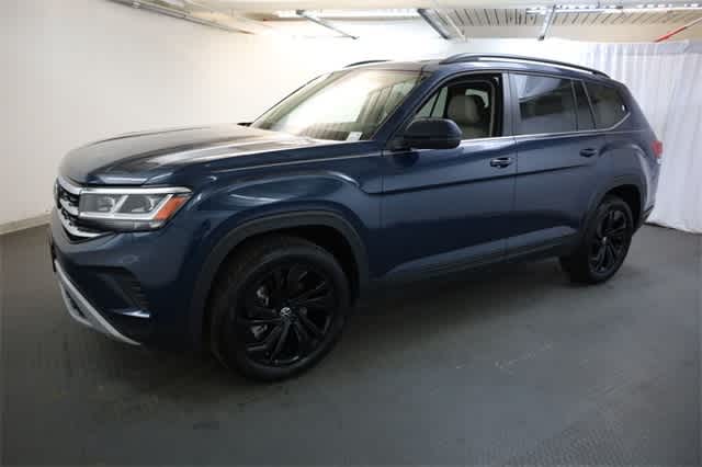 2022 Volkswagen Atlas SE 2