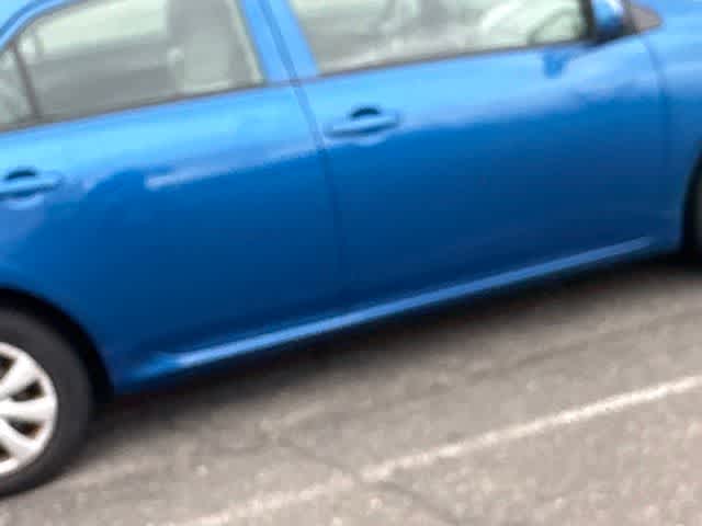 Thumbnail: 2010 Toyota Corolla - 17
