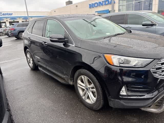 2020 Ford Edge  18