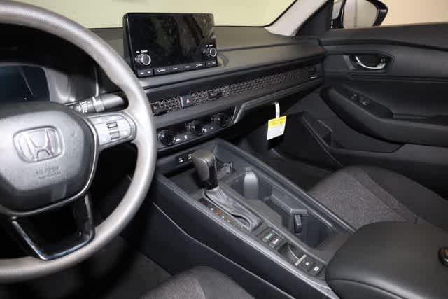 Thumbnail: 2025 Honda Accord - 16