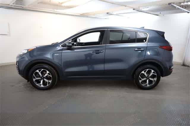 Thumbnail: 2020 Kia Sportage - 3