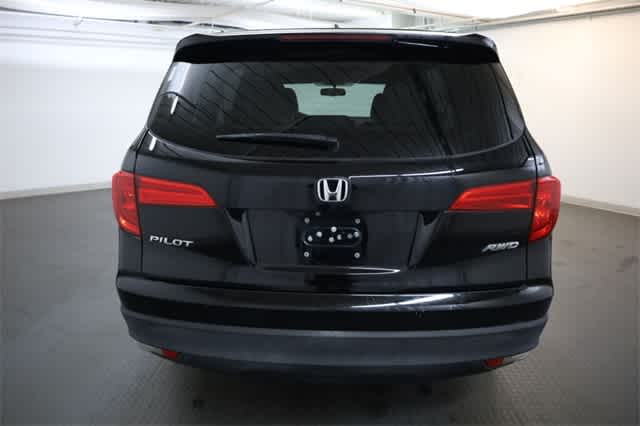 Thumbnail: 2016 Honda Pilot - 6