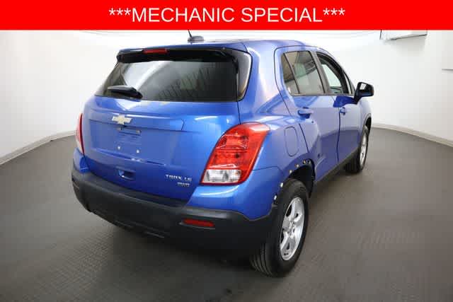 Thumbnail: 2016 Chevrolet Trax - 7
