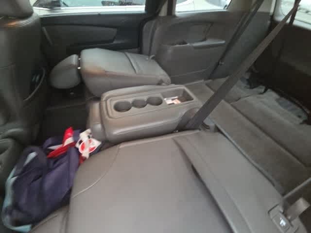 Thumbnail: 2011 Honda Odyssey - 33