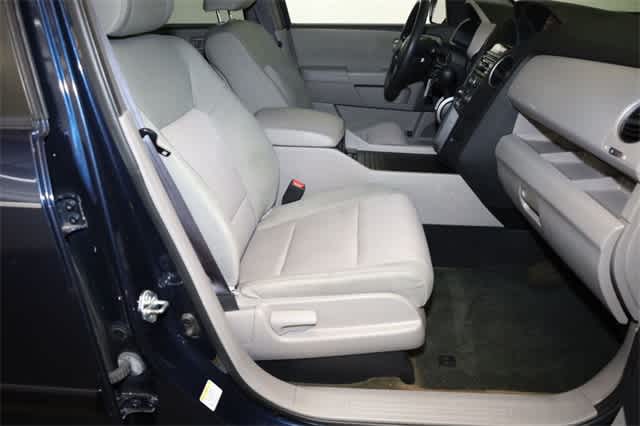 Thumbnail: 2015 Honda Pilot - 20