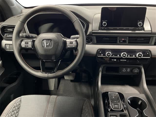 Thumbnail: 2025 Honda Pilot - 13