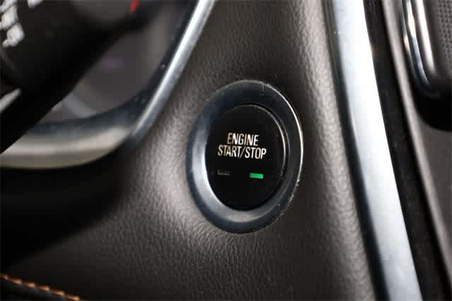 Thumbnail: 2020 Chevrolet Traverse - 31