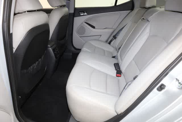 Thumbnail: 2012 Kia Optima - 19