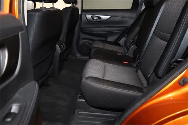 Thumbnail: 2019 Nissan Rogue - 21