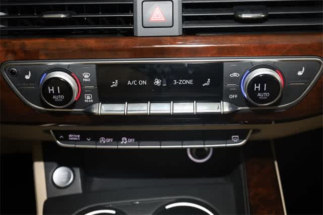 Thumbnail: 2017 Audi A4 - 30