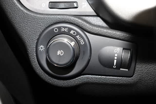 Thumbnail: 2021 Fiat 500X - 26