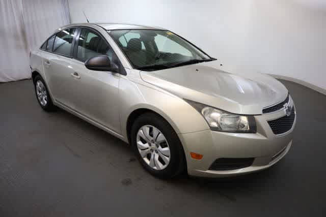 Thumbnail: 2014 Chevrolet Cruze - 10