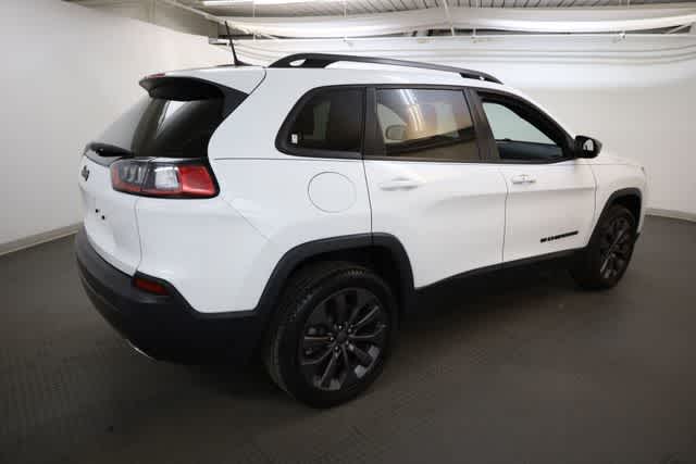 Thumbnail: 2021 Jeep Cherokee - 8