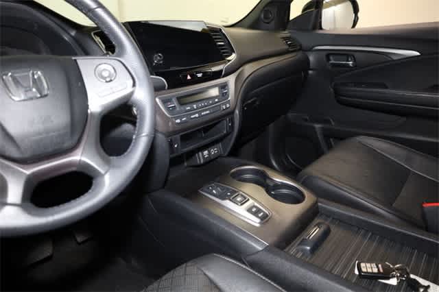 Thumbnail: 2019 Honda Passport - 23