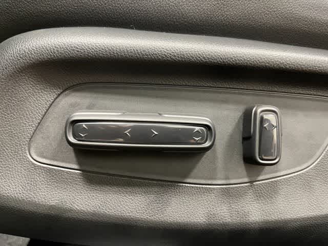 Thumbnail: 2026 Honda HR-V - 13