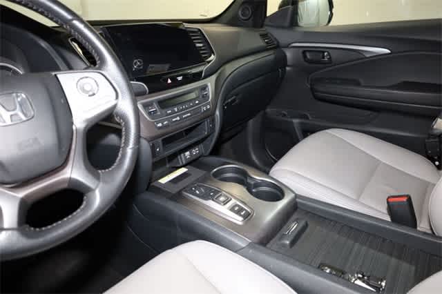 Thumbnail: 2023 Honda Passport - 23