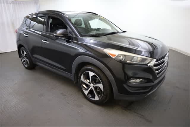 Thumbnail: 2016 Hyundai Tucson - 10