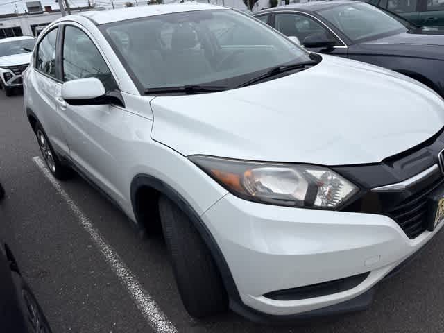 Thumbnail: 2016 Honda HR-V - 11