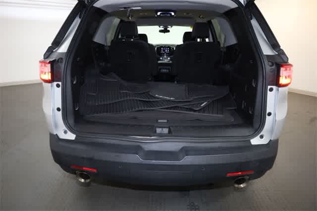 Thumbnail: 2020 Chevrolet Traverse - 35