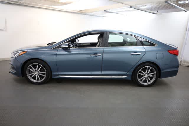Thumbnail: 2015 Hyundai Sonata - 3