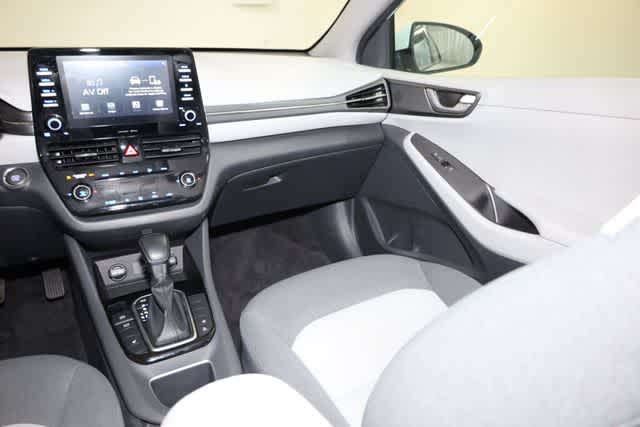 Thumbnail: 2020 Hyundai Ioniq - 24