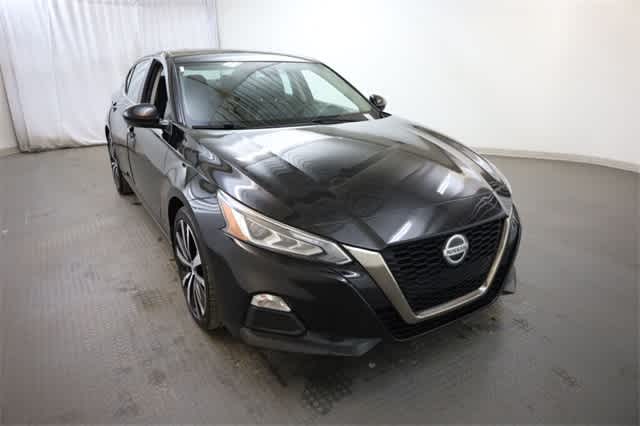 Thumbnail: 2020 Nissan Altima - 11