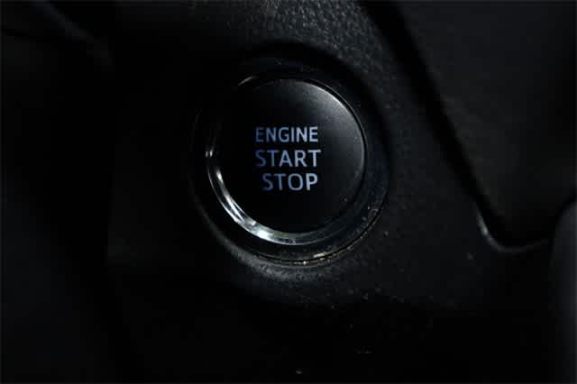 Thumbnail: 2019 Toyota RAV4 - 31