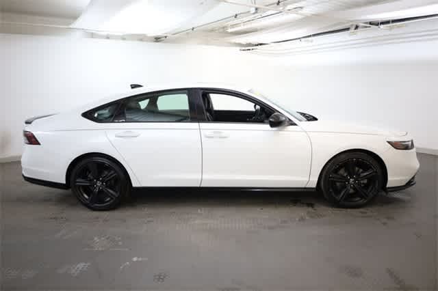 Thumbnail: 2023 Honda Accord - 9