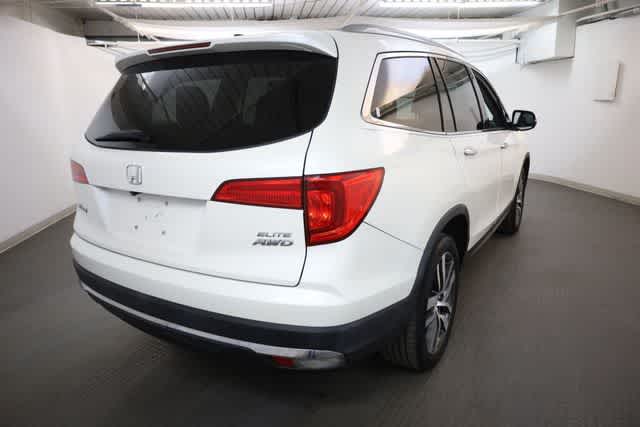 Thumbnail: 2016 Honda Pilot - 7